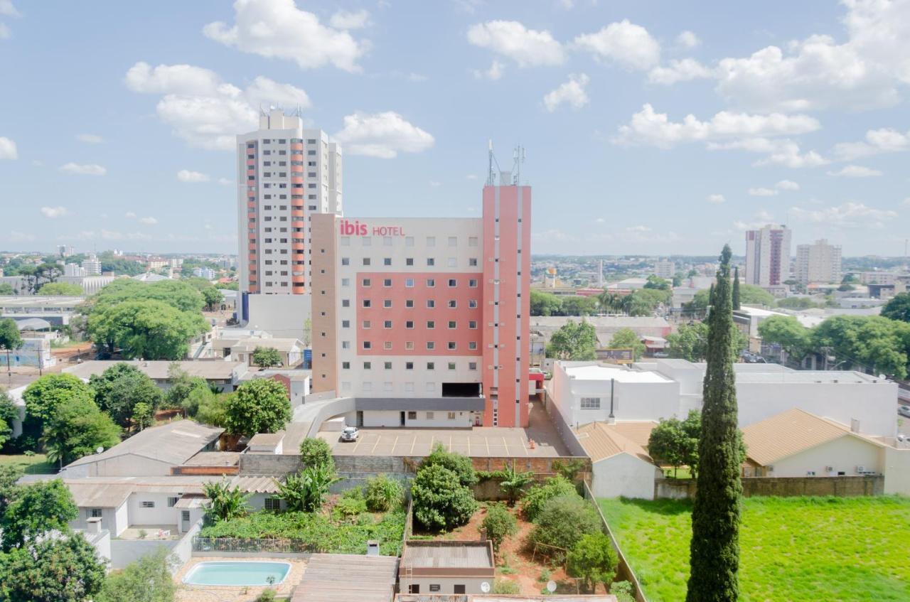 No Centro De Cascavel, Atras Do Ibis, Confortavel E Bom Gosto Cascavel  Exterior foto